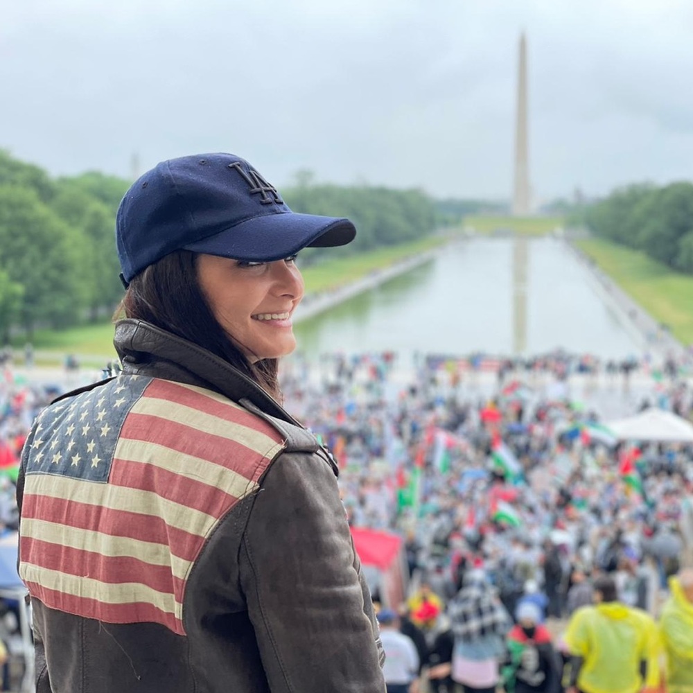 Meet your Posher, Chloé